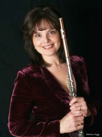 Review: LCCC Signature Series: flutist Karen Johnson & pianist Carlos ...