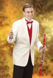 TOPILOW-red-clarinet