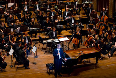 Marvin Hamlisch with the CIM Orchestra at Severance Hall, January 2011